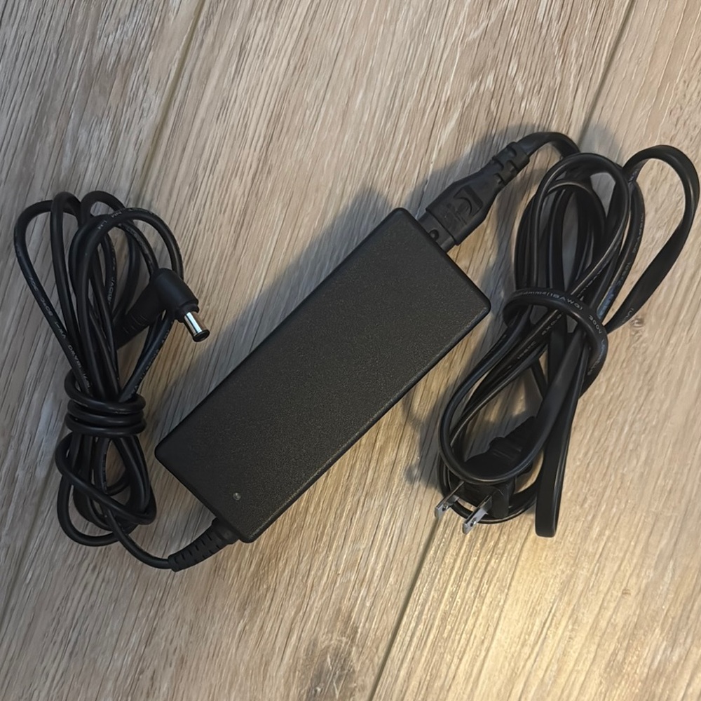 Black Sony AC Power Adapter V85 with Cables